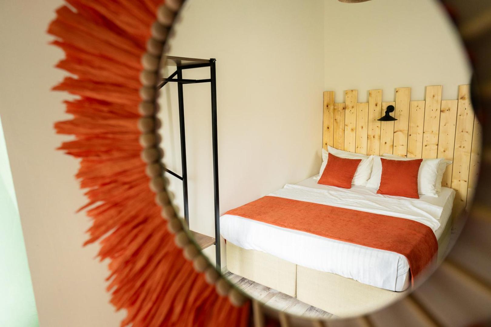 Munch House Hotel อาเลอเจอติ ภายนอก รูปภาพ