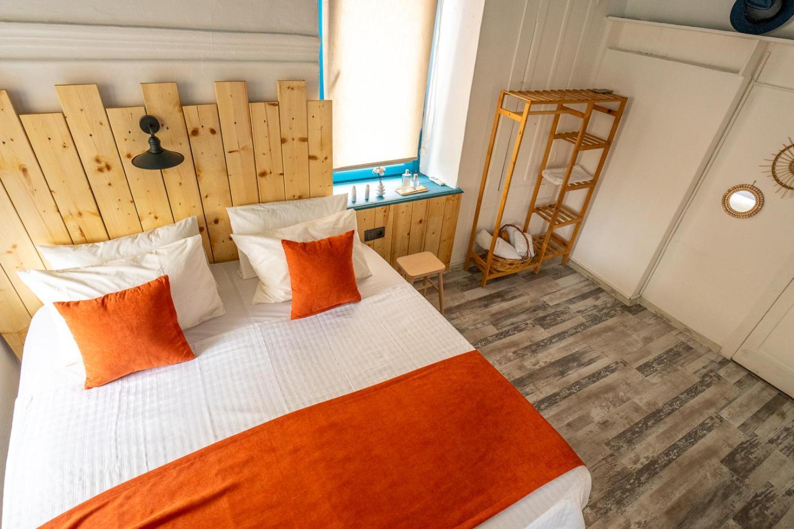 Munch House Hotel อาเลอเจอติ ภายนอก รูปภาพ